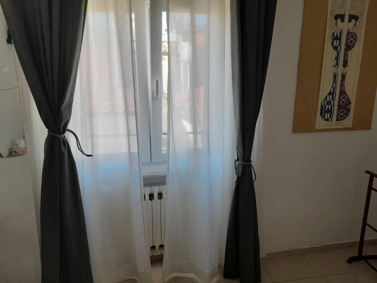 Casa Di Federica Camera Con Bagno Privato Esterno Livorno Exterior foto